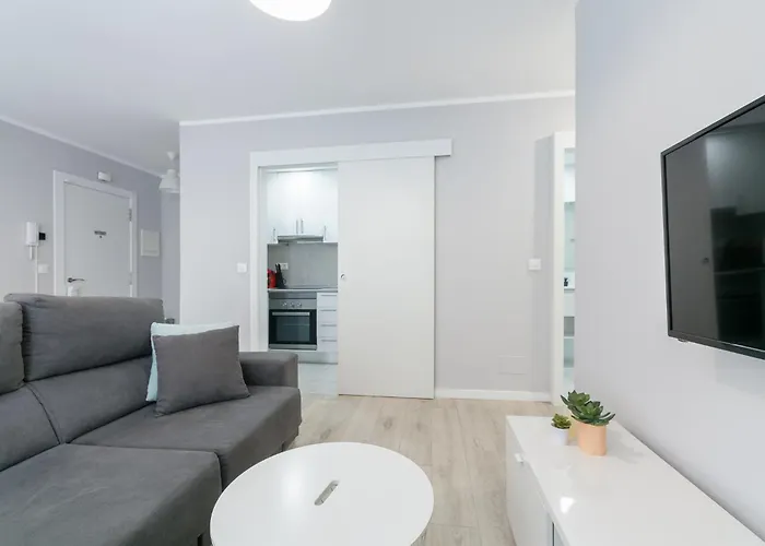 Apartamento Calido En El Corazon De By
